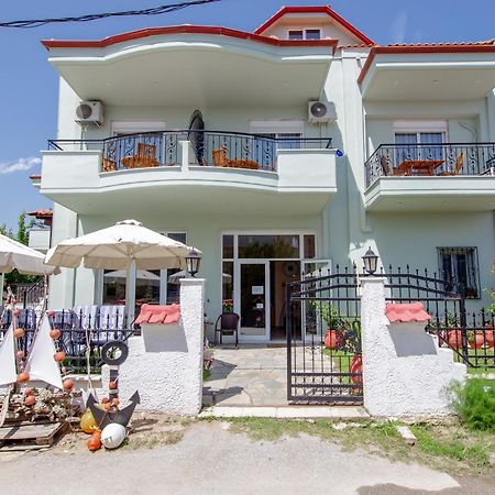 Athanasia Inn Nea Vrasna Exterior photo