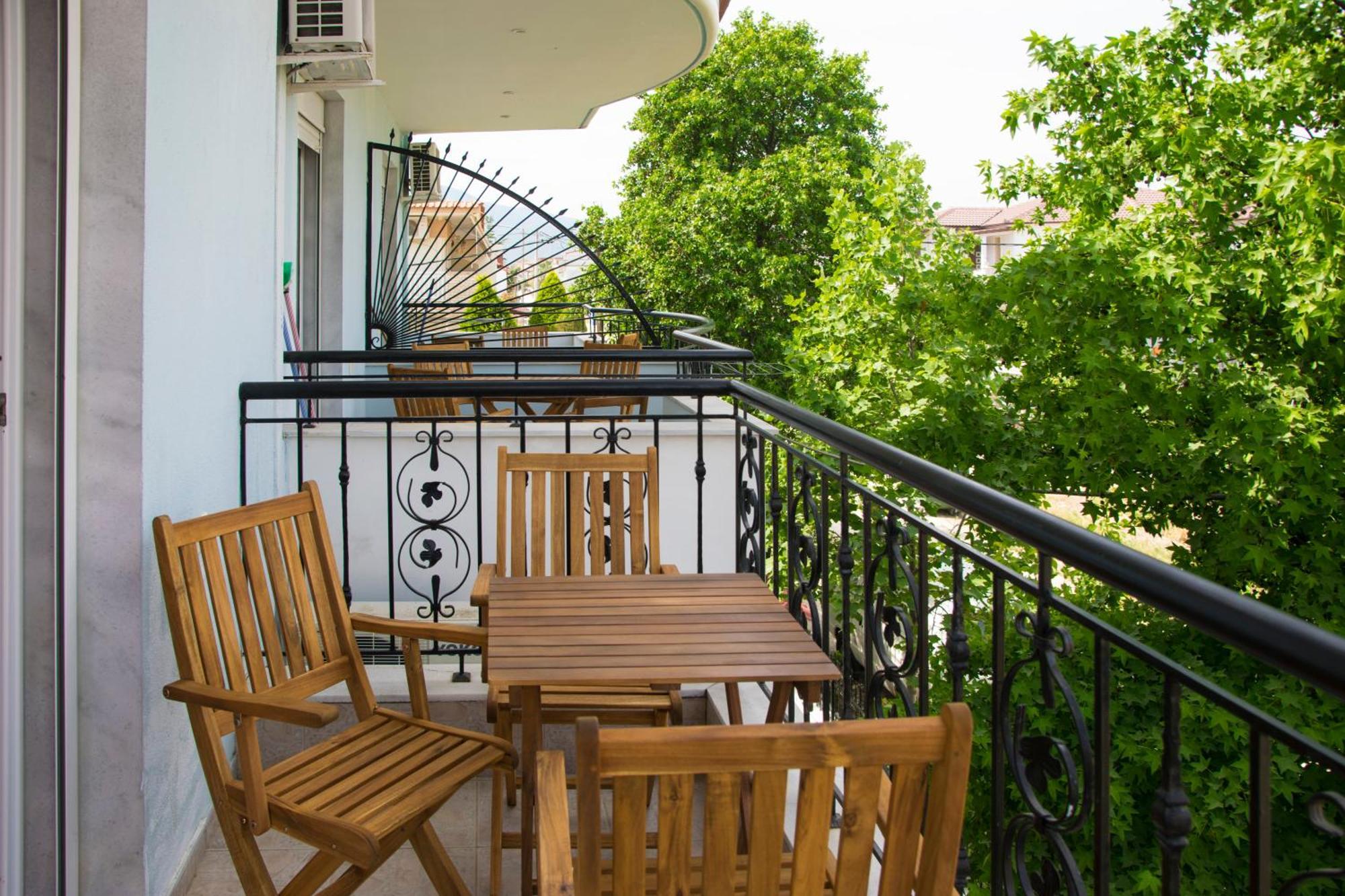 Athanasia Inn Nea Vrasna Exterior photo
