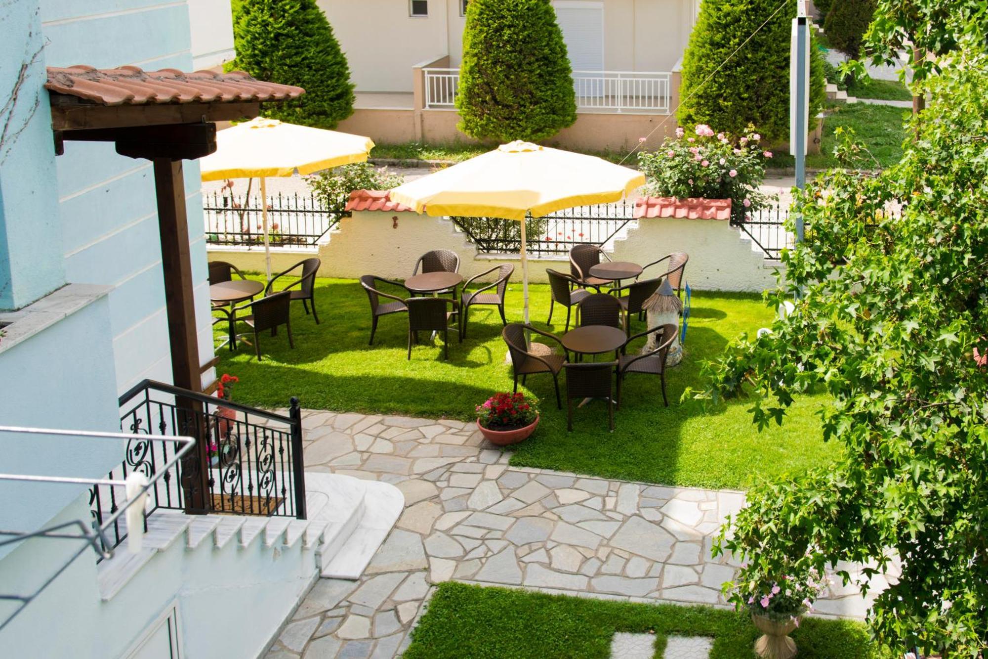 Athanasia Inn Nea Vrasna Exterior photo