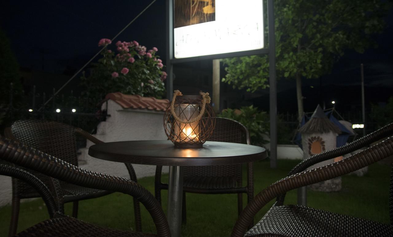 Athanasia Inn Nea Vrasna Exterior photo